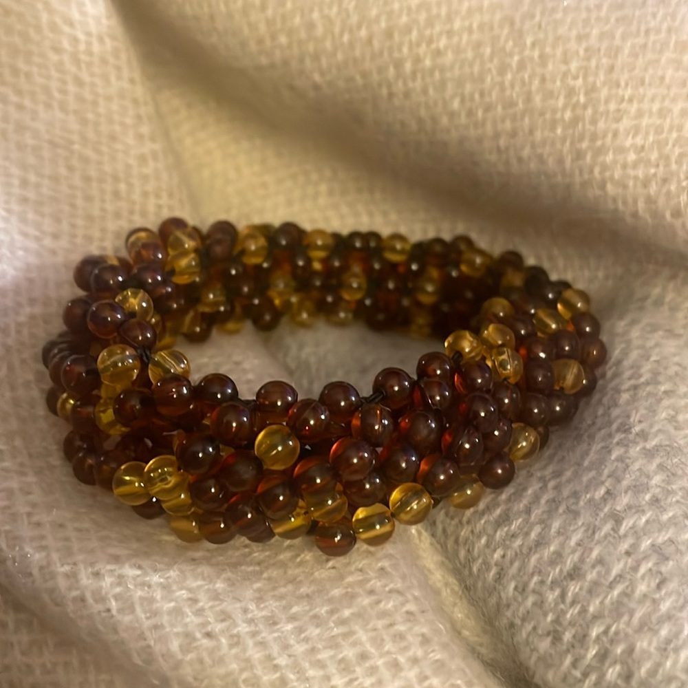 Brown stretch bracelet